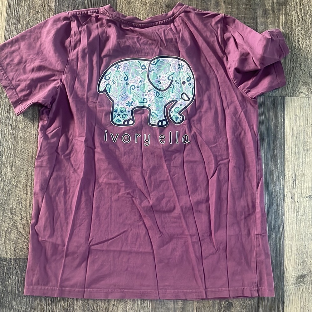 purple ivory ella tee, size large